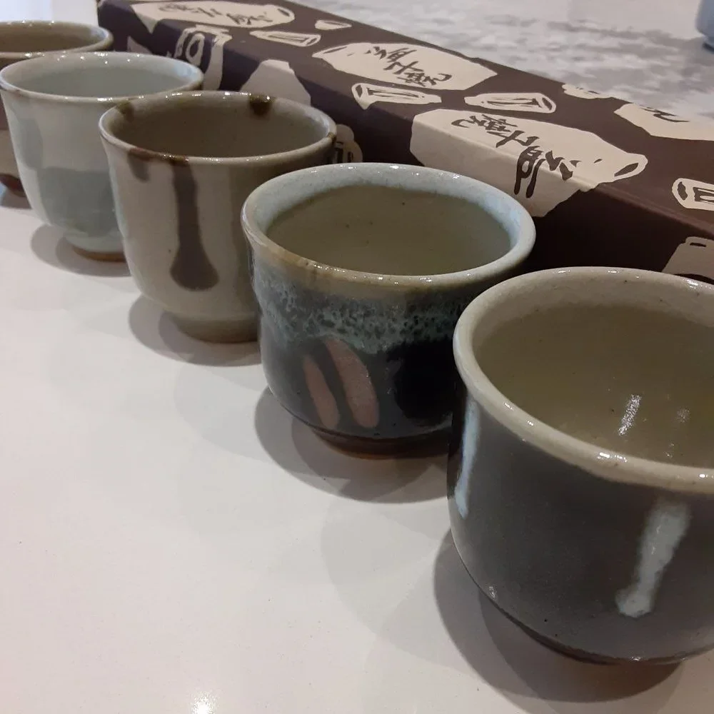 Chic Asian Porcelain Teacups - NEW